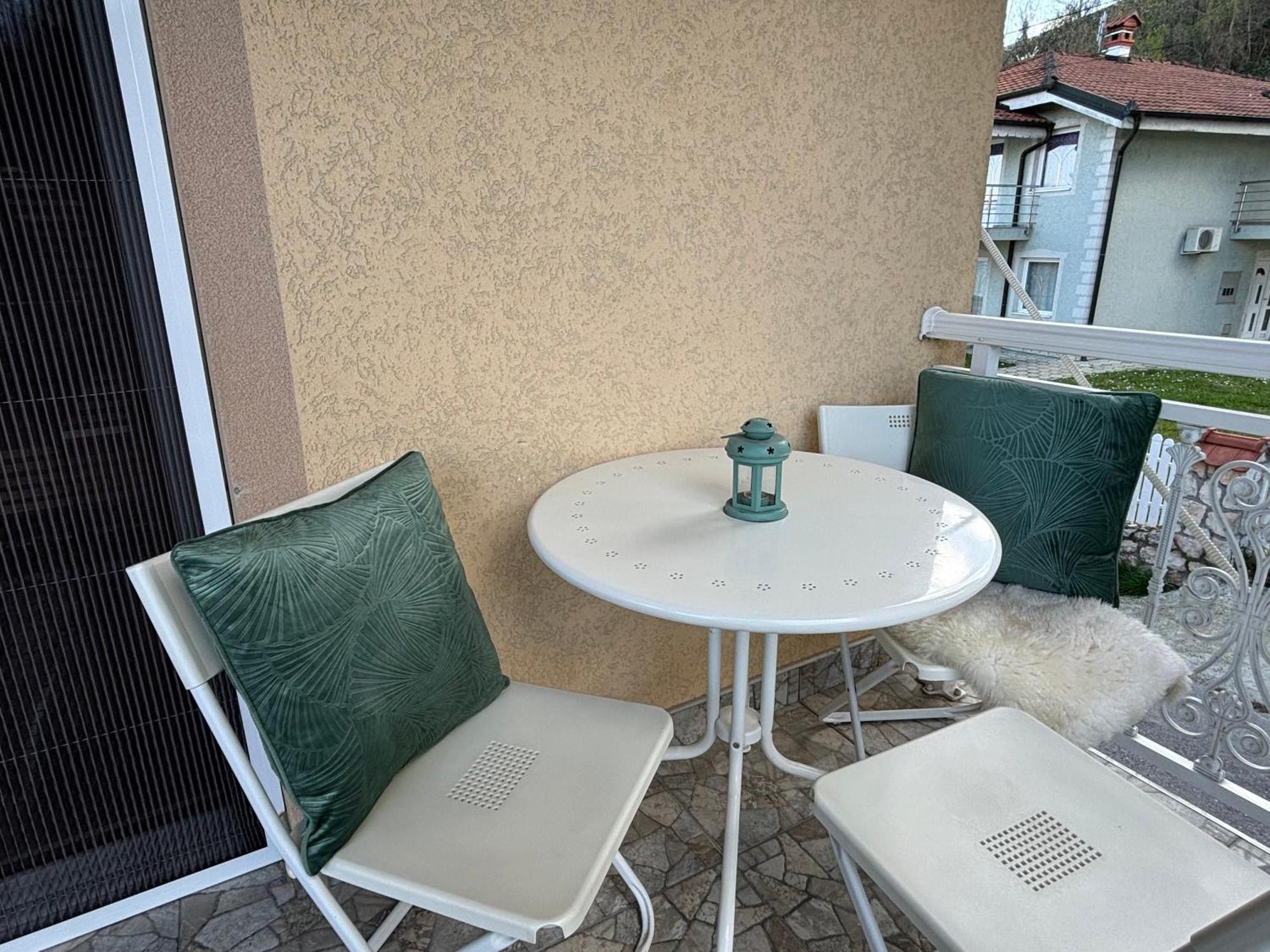 Apartmani "Marija" 골루바츠 외부 사진